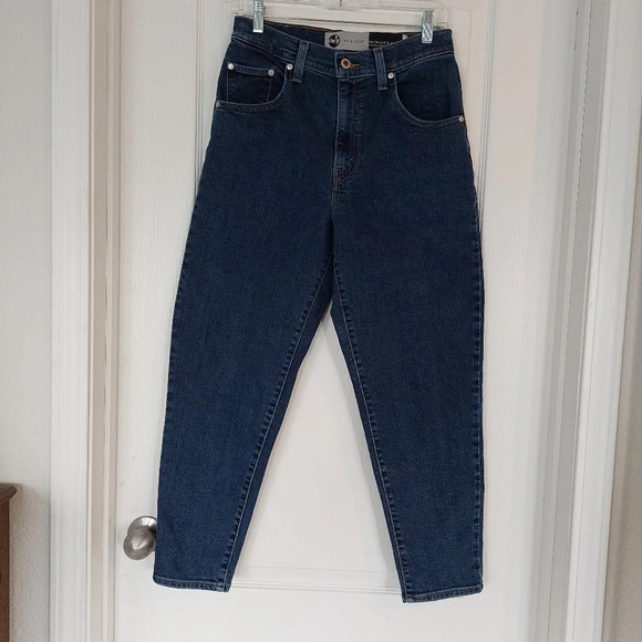 Levi's Silver Tab High Rise Mom Jean Size 28 - Picture 1 of 10
